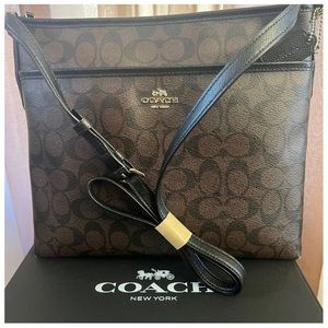 Coach signature crossbody bag, large